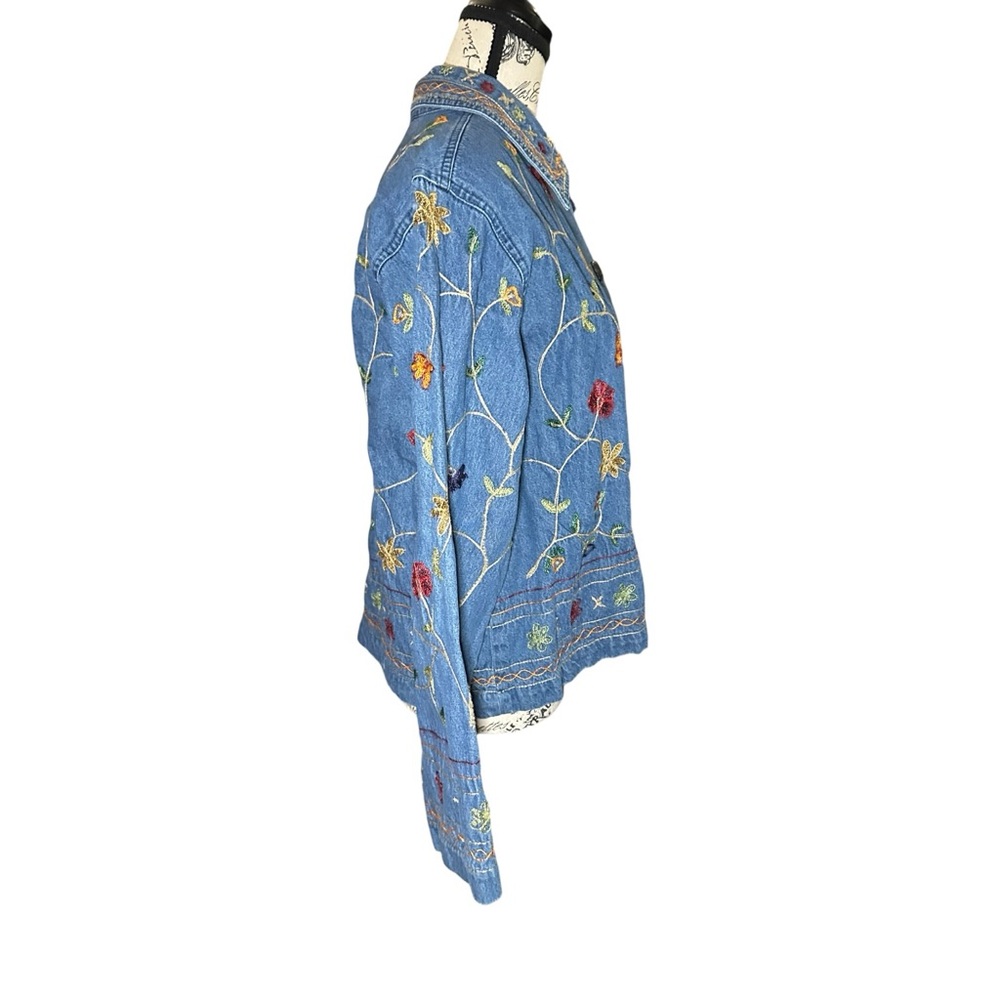 Studio Works Blue Jean Jacket with Floral Embroidery EUC - Picture 4 of 8